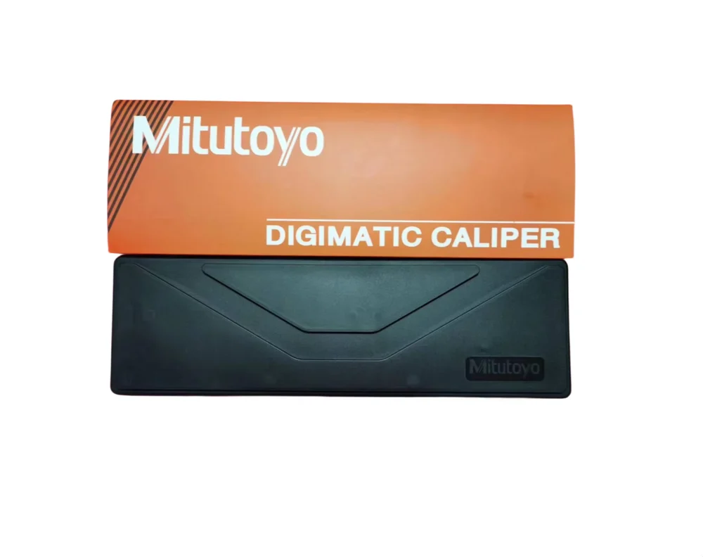 Mitutoyo High-Precision 500-197-20 Digital Vernier Caliper 200mm / 8 inch with Large LCD Display, Stainless Steel Construction, Dual Metric & Imperial Measurement System, Advanced Absolute Scale Technology, Zero Setting Function, VC-10